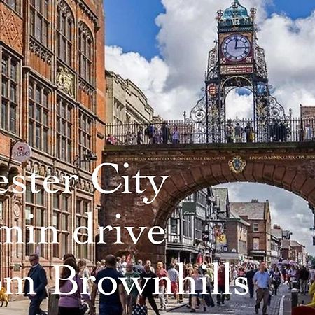 Brownhills Villa Eaton  Exteriör bild