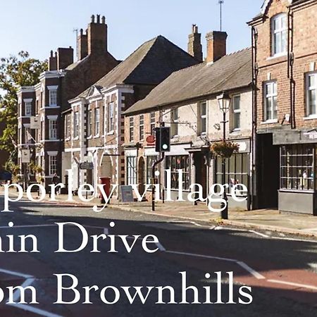 Brownhills Villa Eaton  Exteriör bild